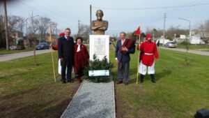 rosita loza y  la escultura madariaga